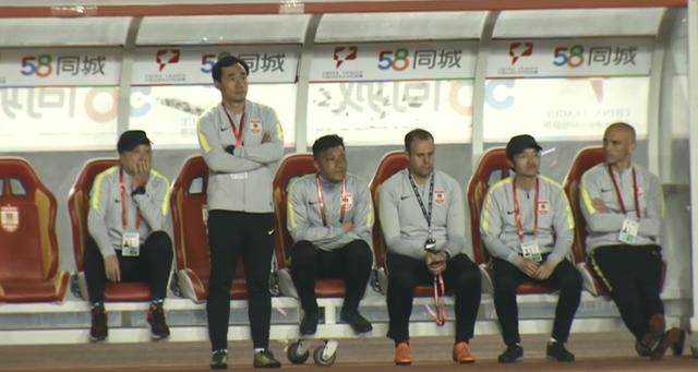 荷兰2-1逆转土耳其荷兰进球集锦,荷兰5-1狂胜西班牙