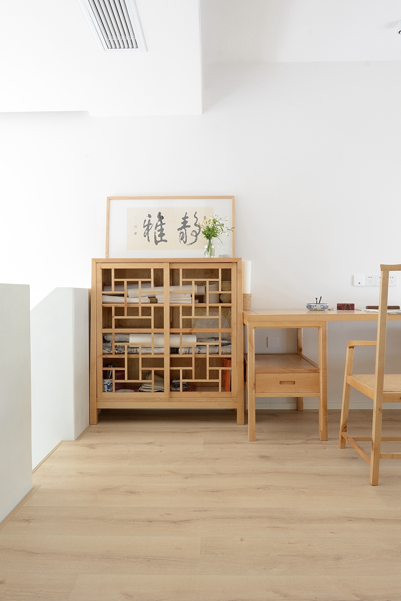 小城的生活简简单单普普通通,很向往学生时代的生活