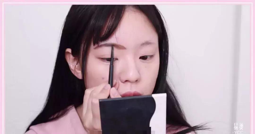 孟美岐有没有被央视点评,仿妆孟美岐