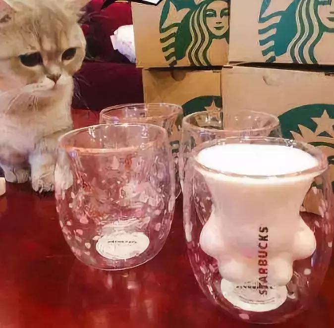 星巴克猫爪杯事件营销策略,星巴克猫爪杯营销案例分析
