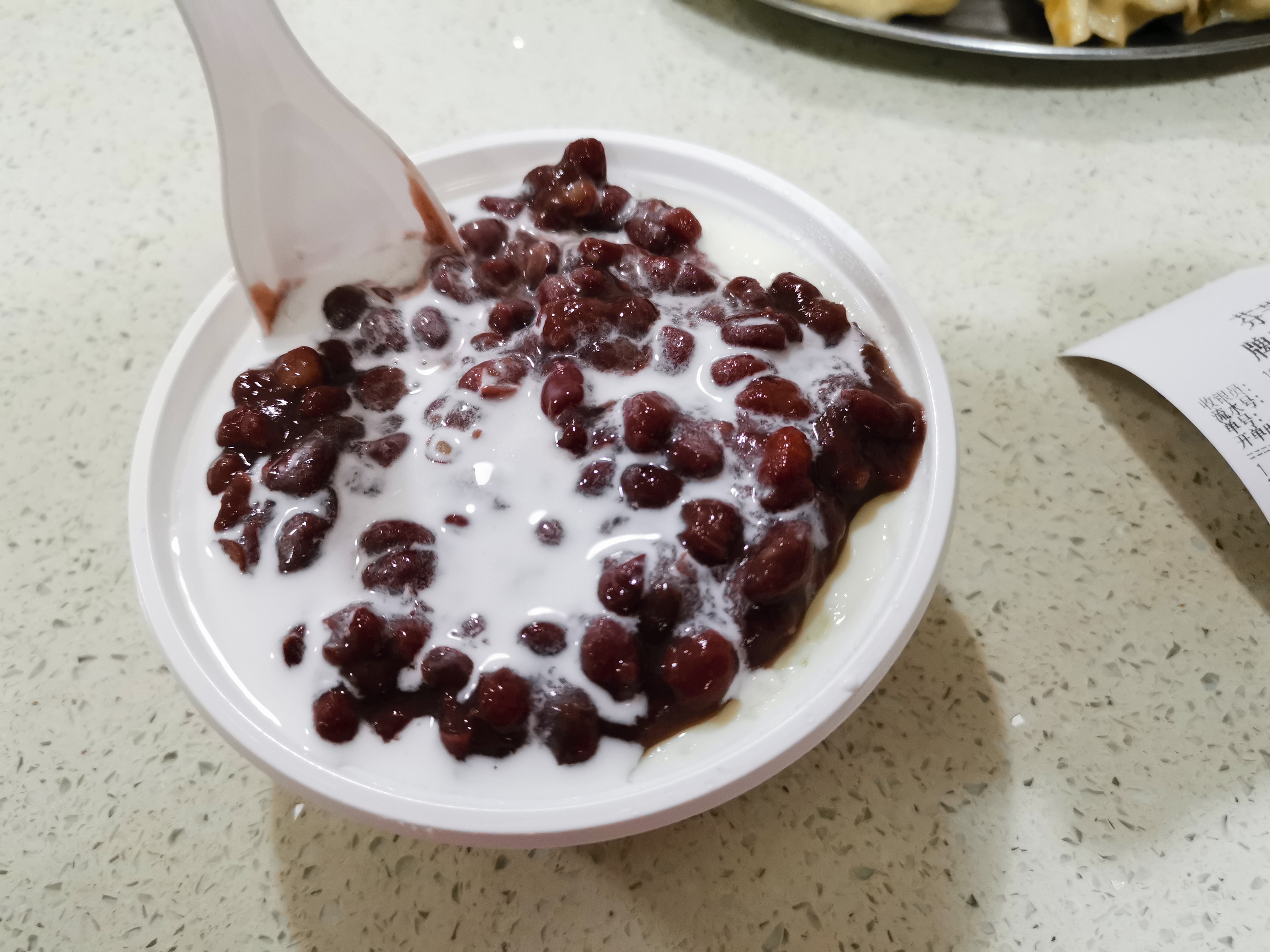 去广东必吃的甜品店,广州必吃的甜品店