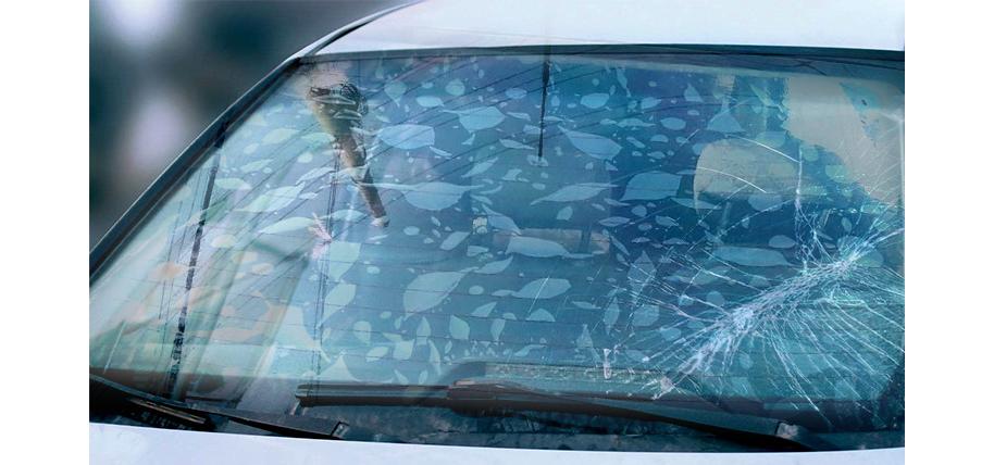 劣质汽车膜害人,汽车贴膜防不胜防