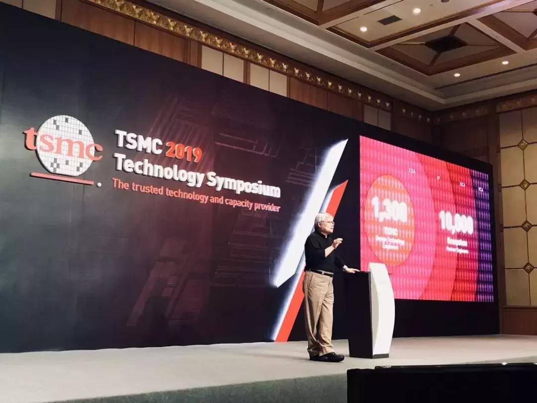 力挺华为的台积电在5nm工艺上一骑绝尘，三次让对手懊悔不已