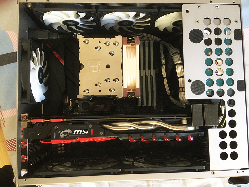 迷你小机箱怎么加装显卡,小机箱改装显卡竖装