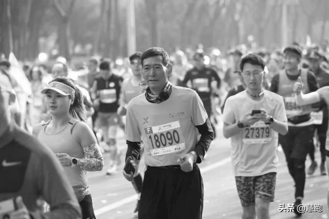 肺癌晚期跑步真实案例,肺癌晚期病人需要锻炼跑步