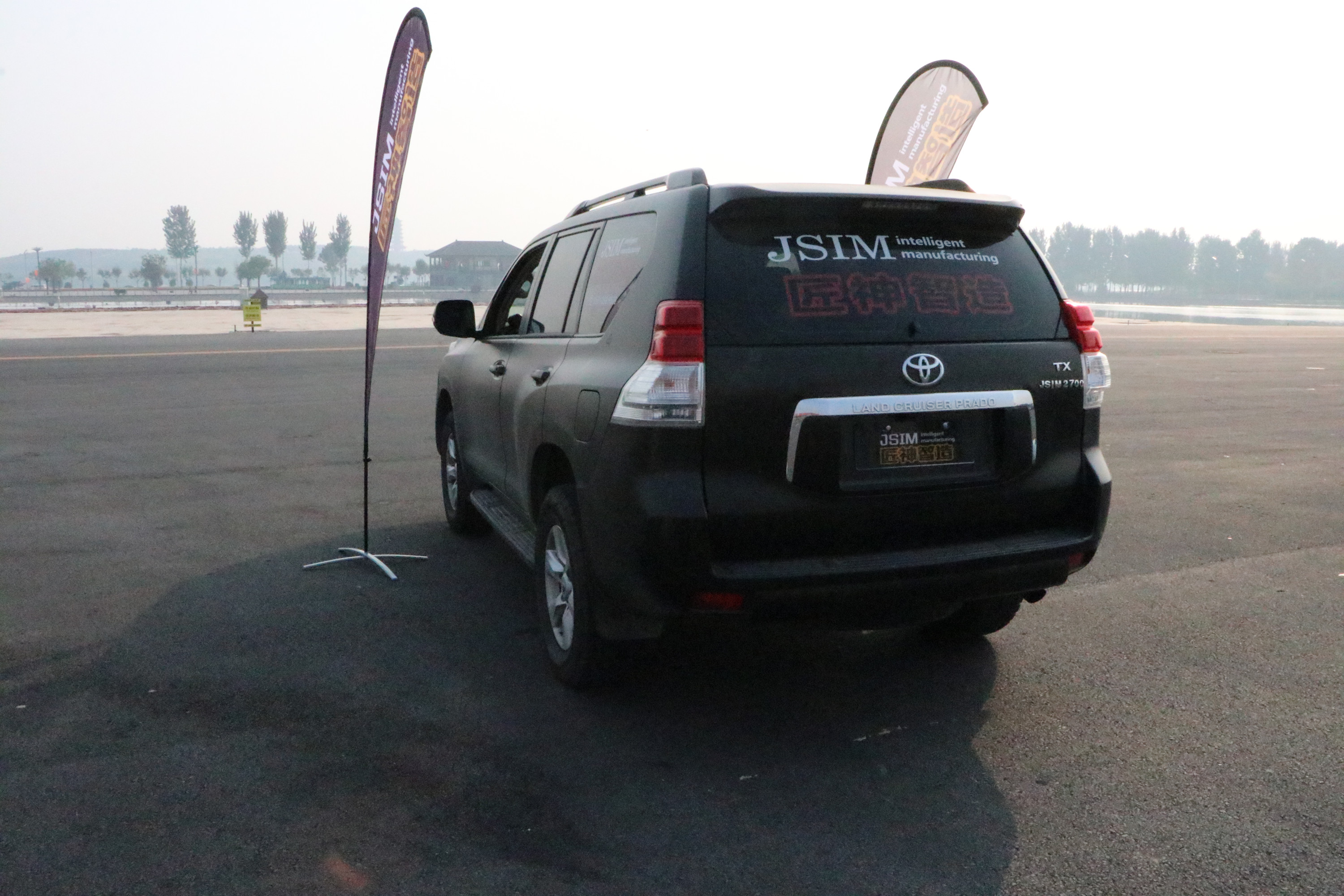 女司机开普拉多视频,普拉多2.7离心式机械增压