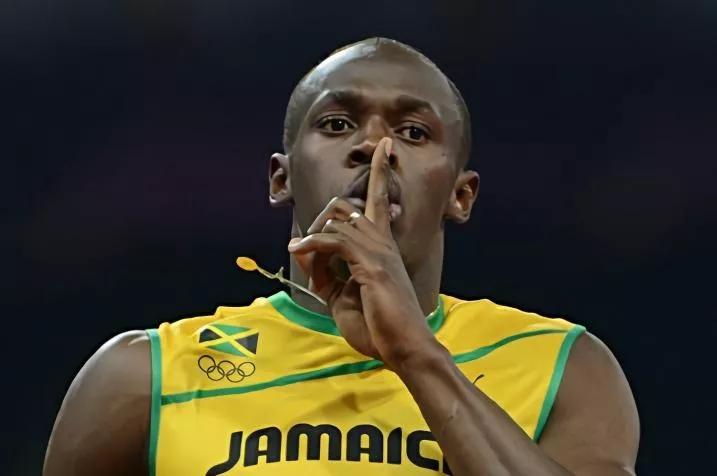 新冠疫情期间涌现出的人物事迹,新冠感染10位大明星