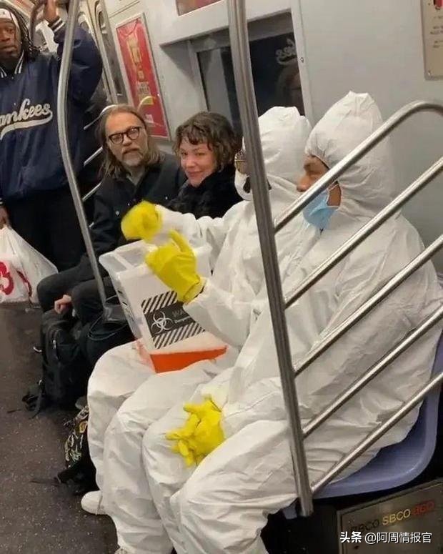 美国21岁女网红舔飞机上的公用马桶：病毒只传染穷人，我是免疫的