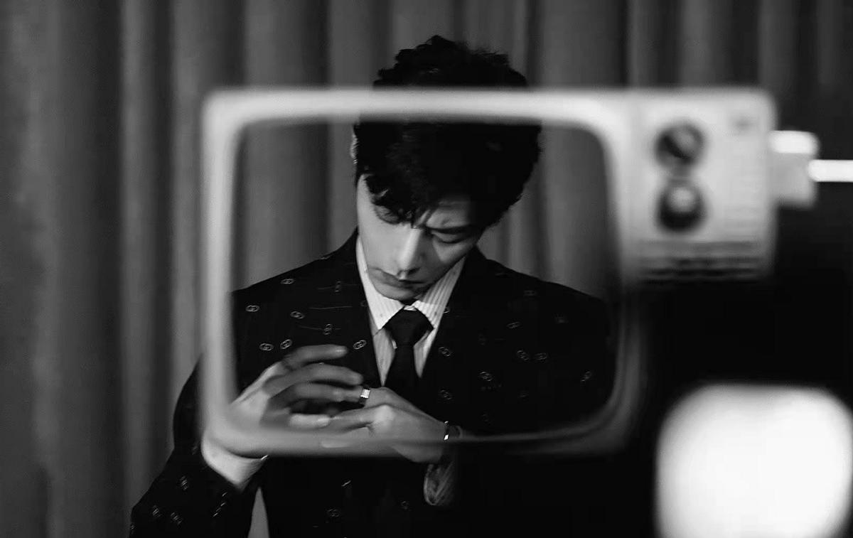 肖战2019gucci米兰时装周照片,肖战gucci代言帅且成功