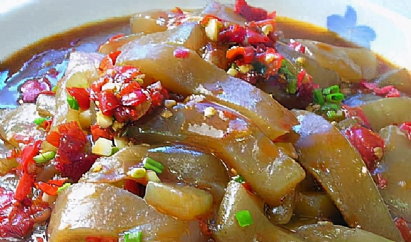 整个株都有毒，在我国已有3000多年历史，到国外竟是优质食材