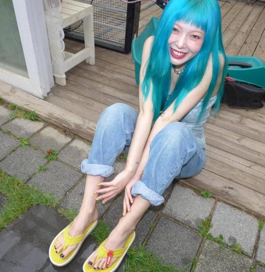 看到泫雅的新发色又忍不住想染,金泫雅肤色