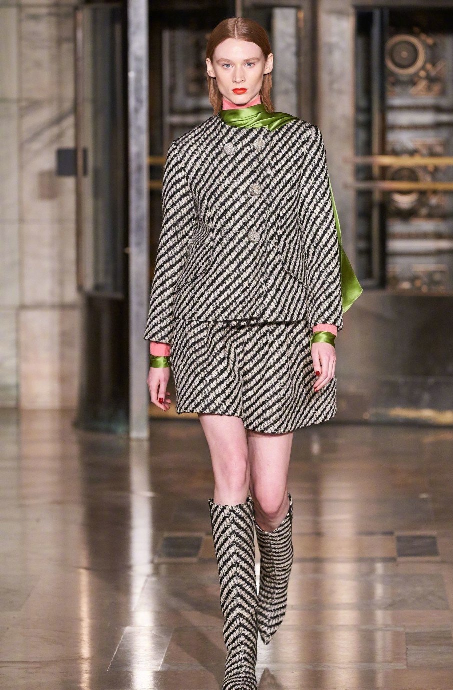 高贵夺目的晚礼服顶配,高贵夺目的晚礼服