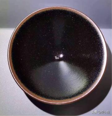 建盏釉面入门,建盏乌金里的金沙是啥