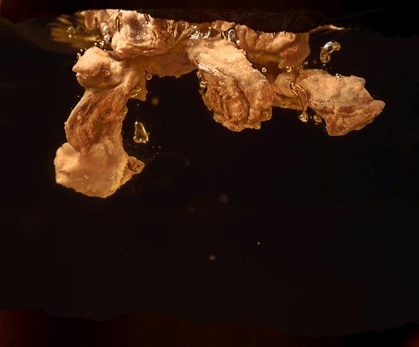 惊喜61所有厦门人去了肯德基都哈哈哈笑不停!原来是小黄人和龚俊