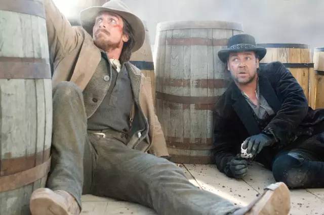 蝙蝠侠贝尔经典视频,蝙蝠侠贝尔新电影