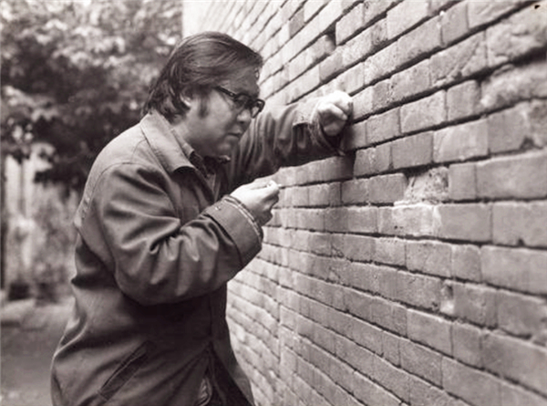 路遥平凡的世界自述,平凡的世界路遥退稿视频