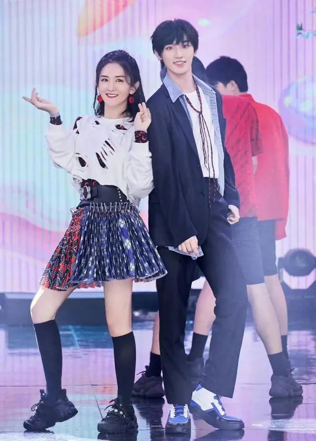 谢娜二胎是生男的还是女的,谢娜二胎的宝宝取名了吗