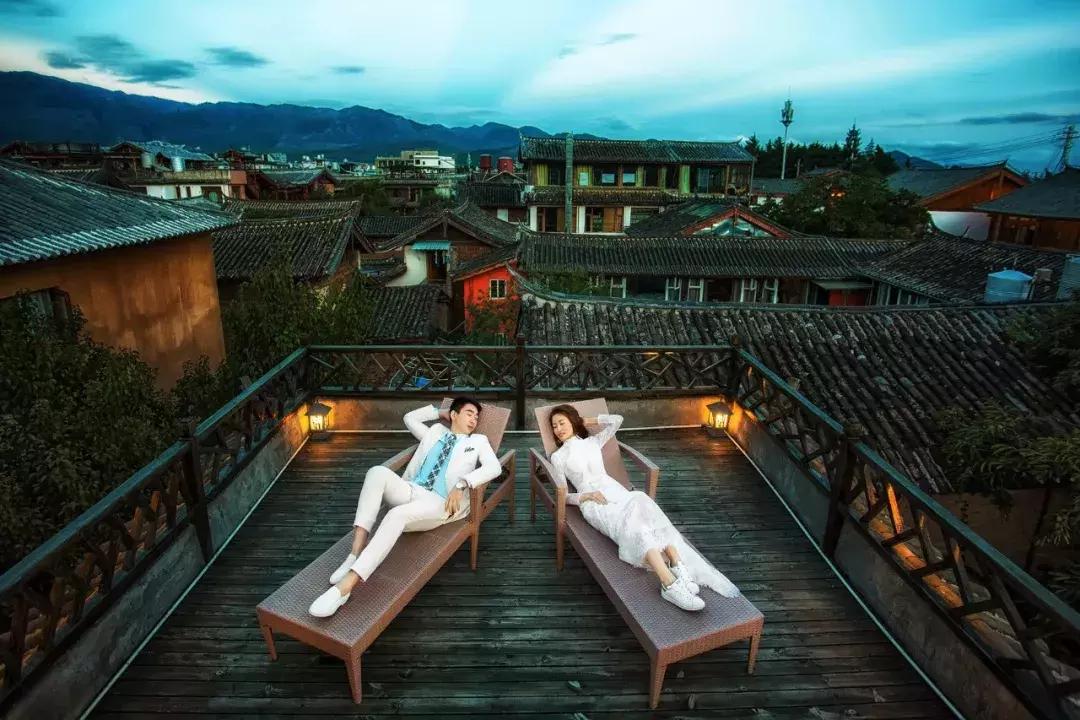 一定要和喜欢的人去丽江,有喜欢的人真好原唱完整版