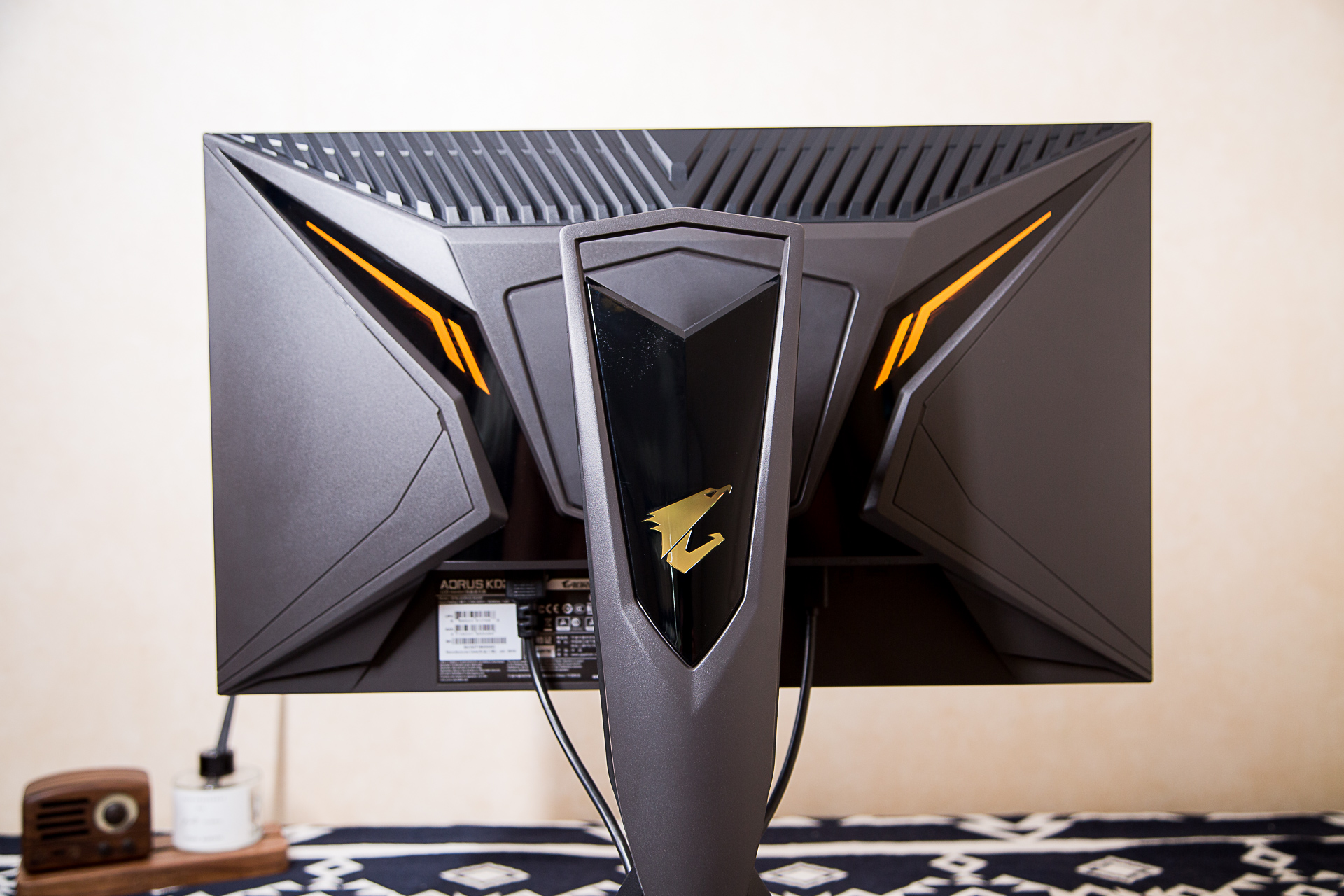 240hz原生10bit显示器,原生240hz显示器可以超频吗