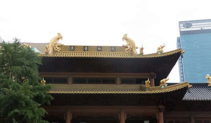 上海的朋友们,上海静安寺好吗