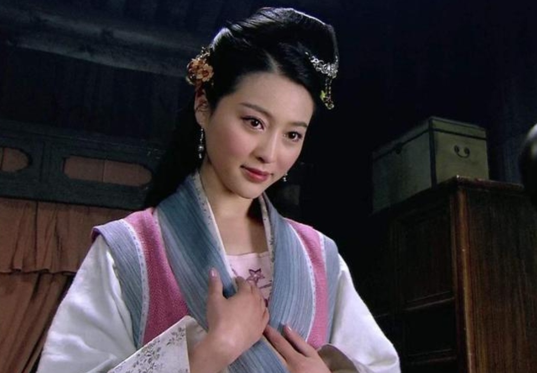 八六版武松怒杀潘金莲,武松为哥哥报仇怒杀西门庆解说