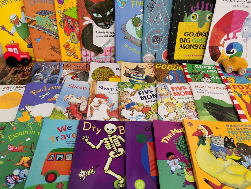 英文绘本推荐经典儿歌,英语早教启蒙经典英语儿歌30首