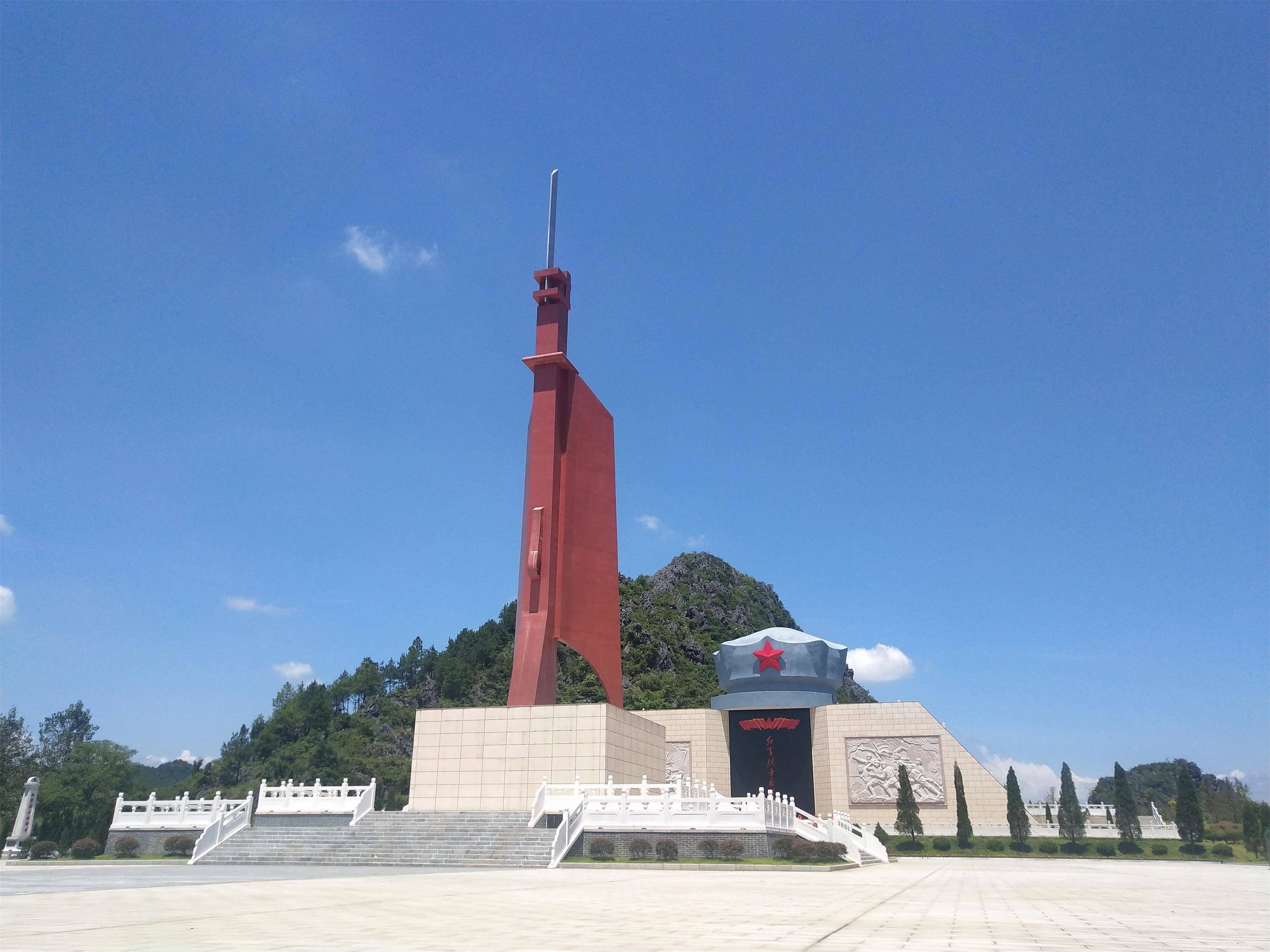 桂林全州县宣传干部王滋创抱病工作，累到昏迷