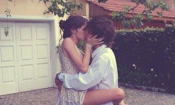 喜欢上小姨子,但老婆怀孕却不想离婚,该如何抉择