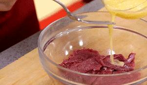 牛肉怎么炒才嫩滑视频教程,牛肉怎么炒才嫩滑好吃视频教程