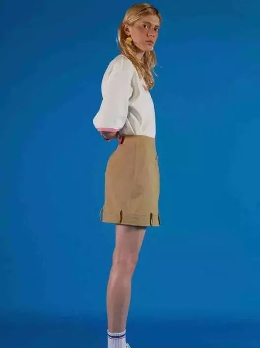 你穿的衣服这么土是大妈风吗,为啥我穿衣服总是那么土