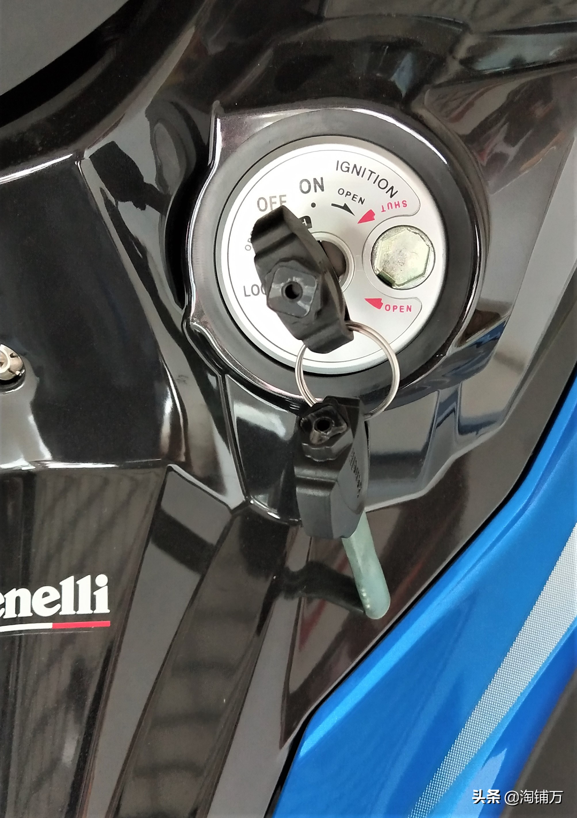 贝纳利弯梁rfs150i上海蓝牌,贝纳利弯梁rfs150i改装中间储物箱