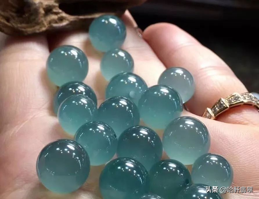 过亿的老翡翠珠链,翡翠珠链12毫米108颗