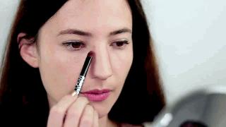 鼻子高挺小巧的女性怎么样,怎么让鼻子变小巧精致