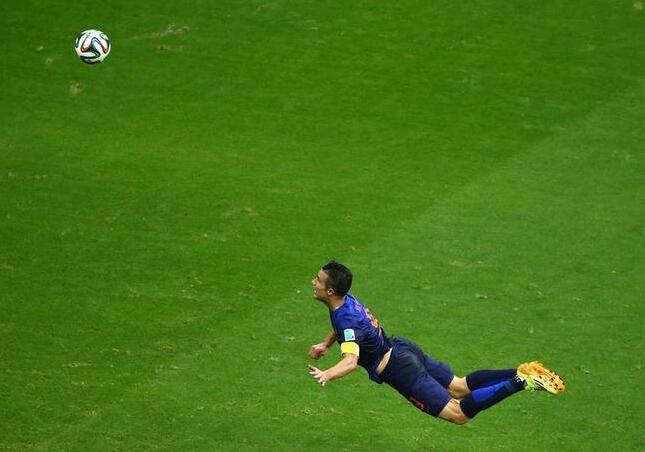 荷兰足球凋零,荷兰足球新一代崛起