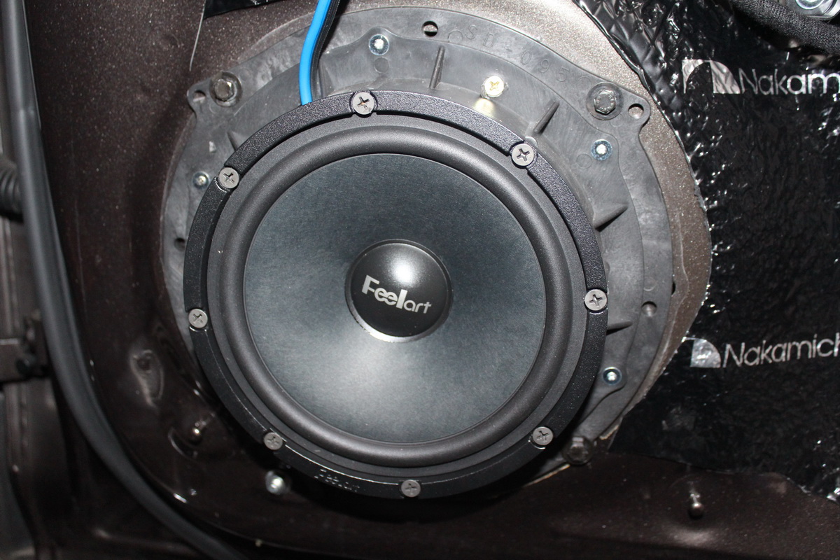 奥迪a4l改装一万块内饰,奥迪a4l改装音响多少钱