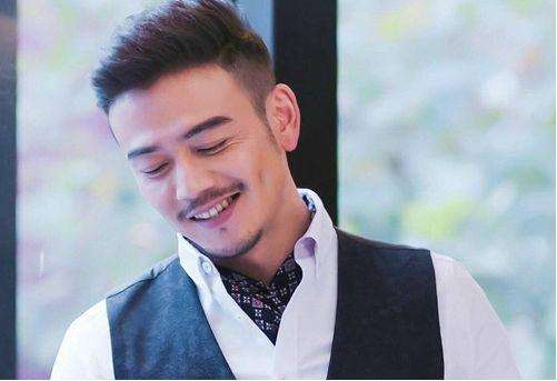 小包总杨烁到底经历了什么,小包总杨烁个人图片