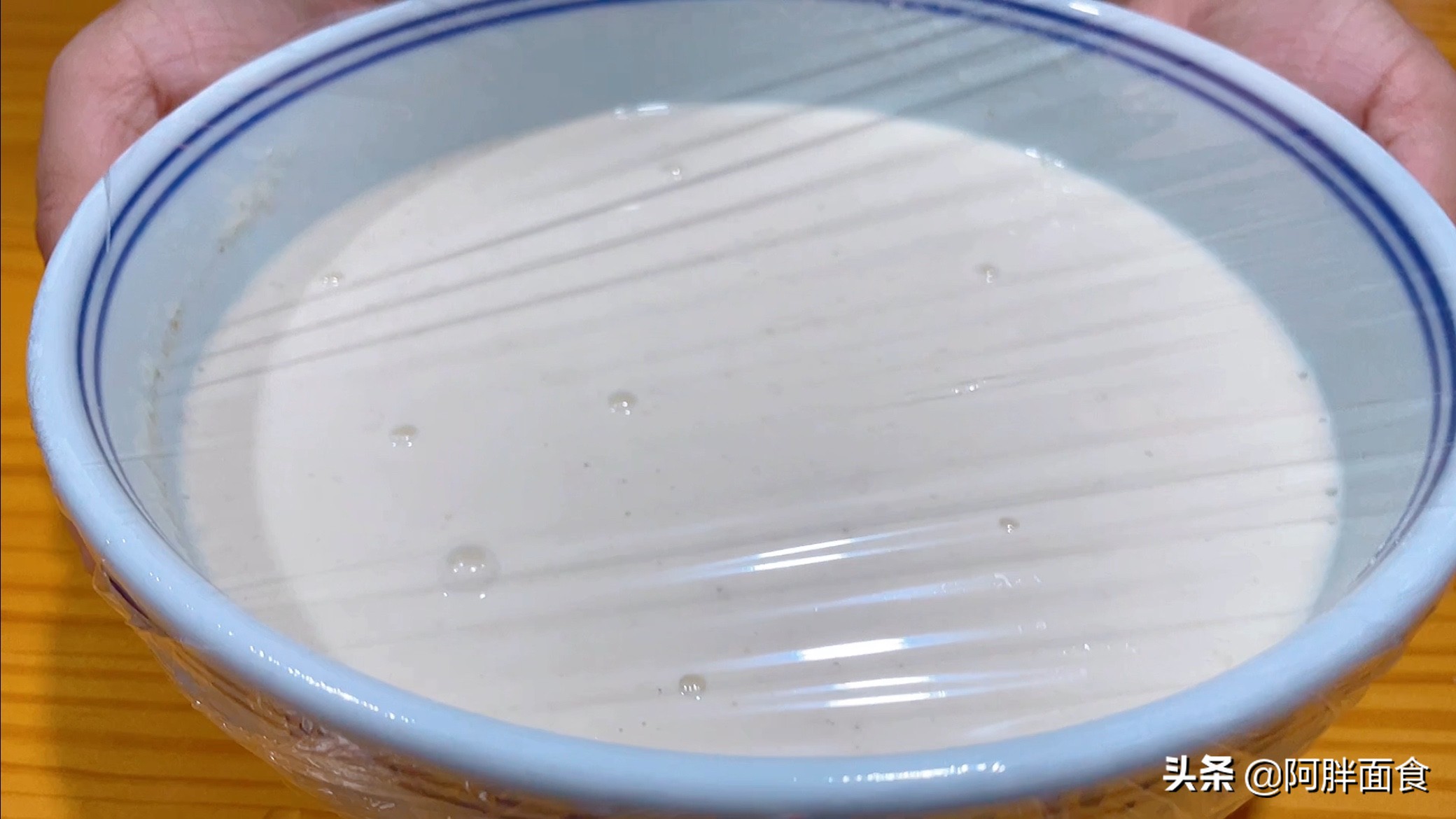 面糊怎么摊煎饼,怎样摊煎饼调面糊好吃