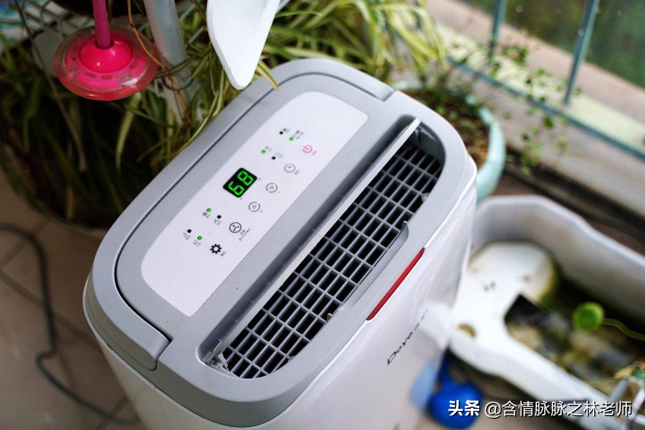 下雨天衣服干燥用除湿机,下雨天衣服湿了该怎样快速吹干