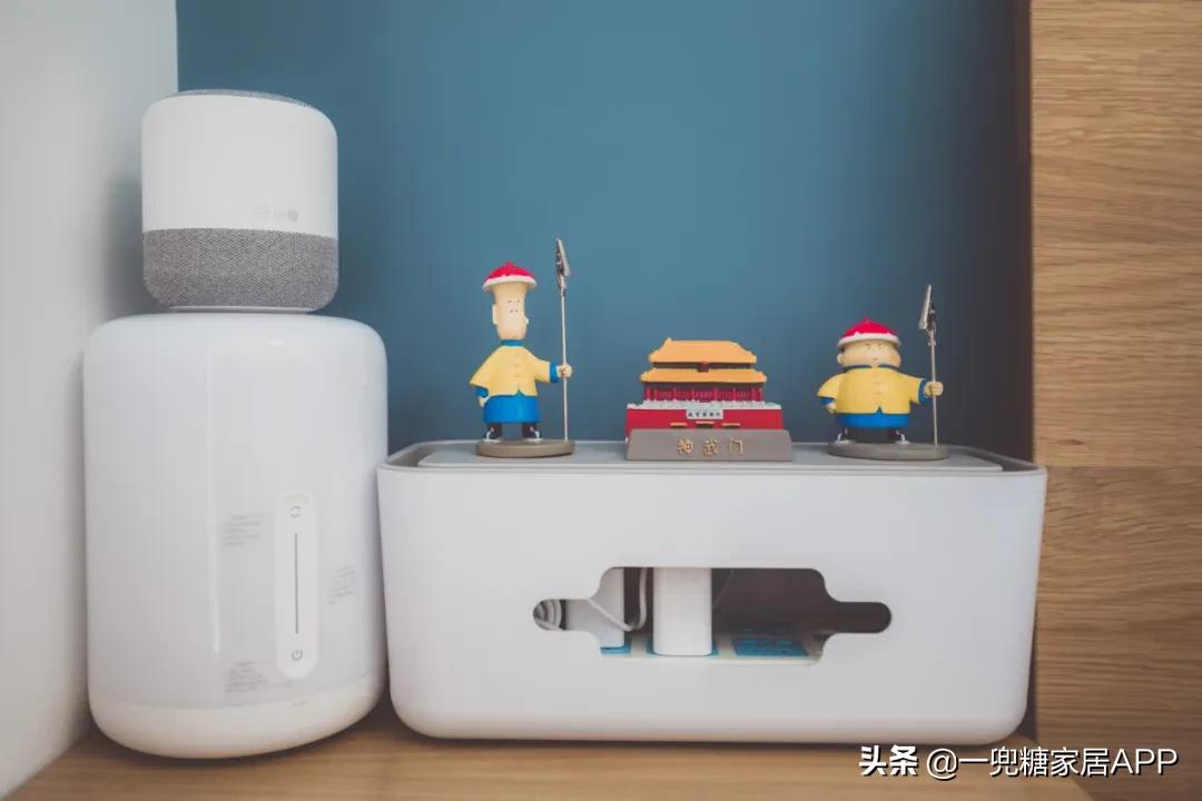 48㎡小家，餐厅可以蹦迪，还带私人影院！小户型都给我学