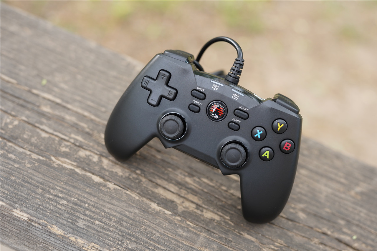 北通蝙蝠4手柄可以调连发频率,北通手柄阿修罗2和蝙蝠4怎么选