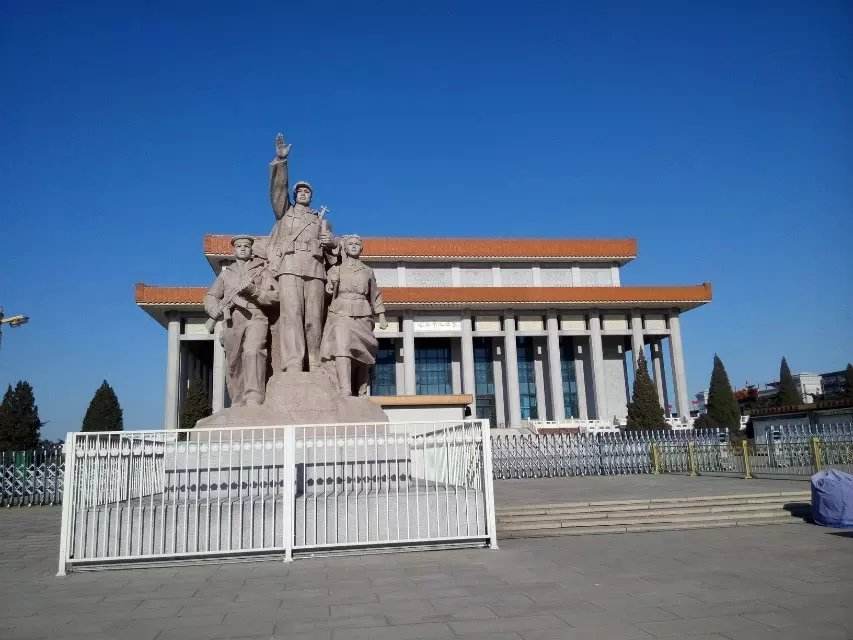 毛主席纪念堂选址经过