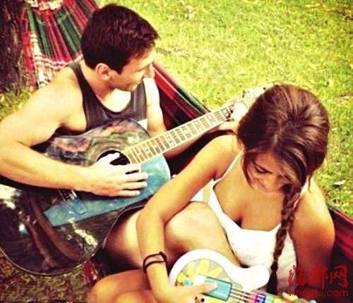 梅西不可思议的进球姆巴佩看呆了,梅西不可思议进球