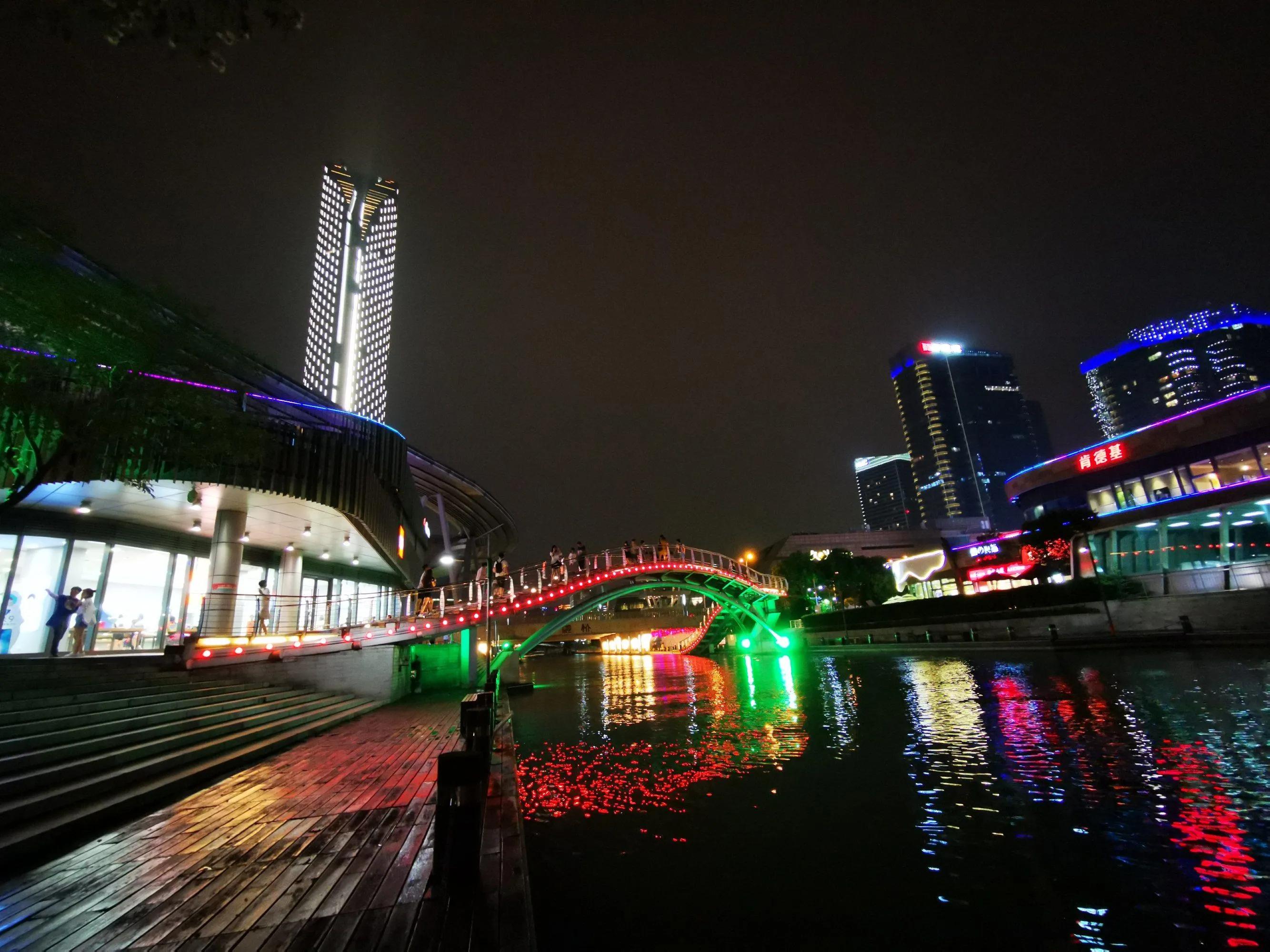 苏州金鸡湖景区打卡推荐,苏州金鸡湖风景区评价