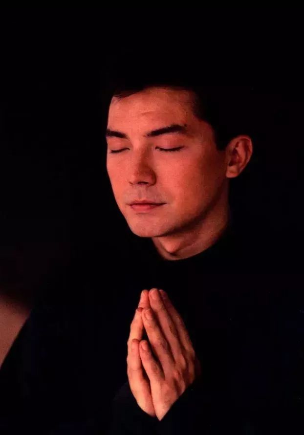 68岁中国第一美男尊龙,67岁亚洲第一美男尊龙