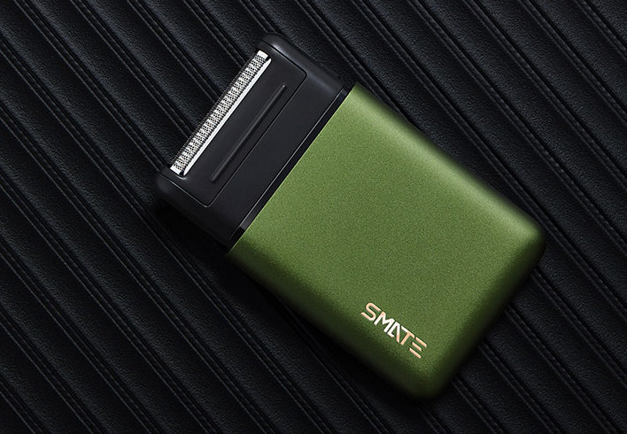 装进钱包的卡片式剃须刀，日本武士刀材质，0.05mm超薄刀网