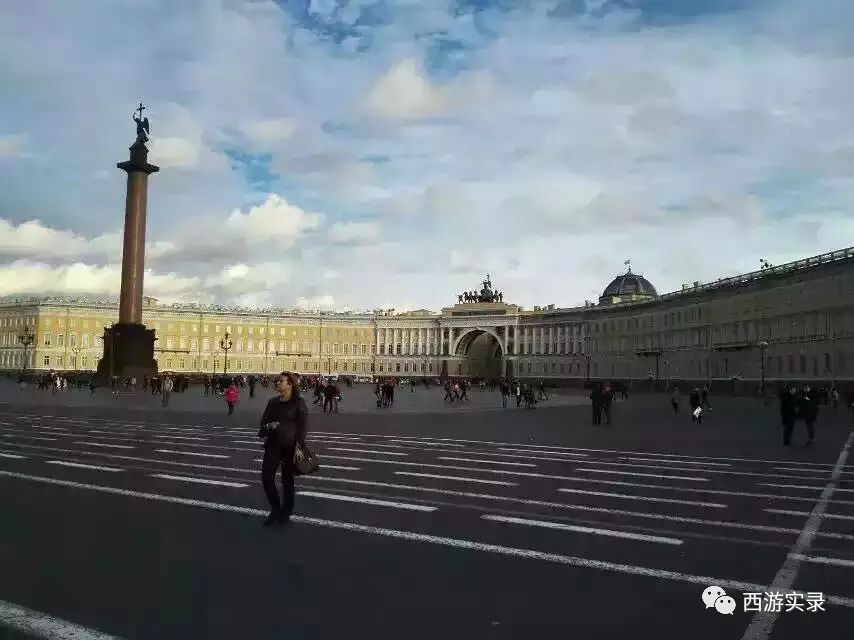 俄罗斯的宝马多少块钱,俄罗斯路虎落地价