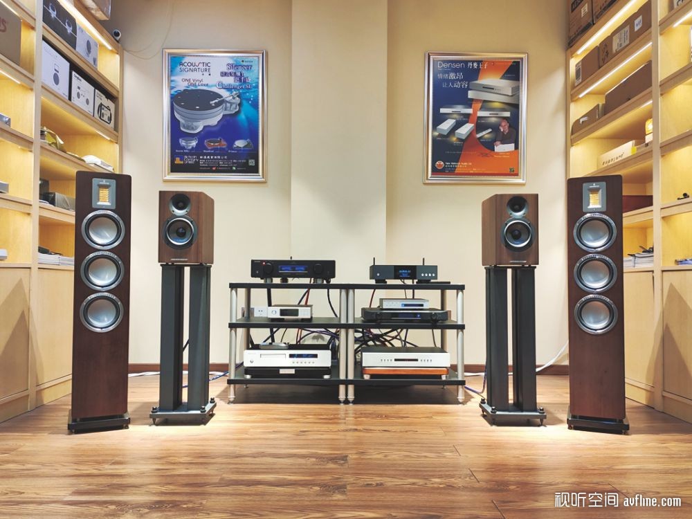 HIFI|令小书架箱绽放光彩的功放：AUMSANA-100se合并式功放