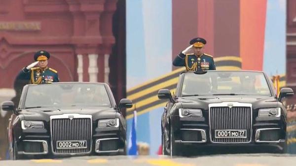 普京开的最新款车,普京座驾是什么车多少钱