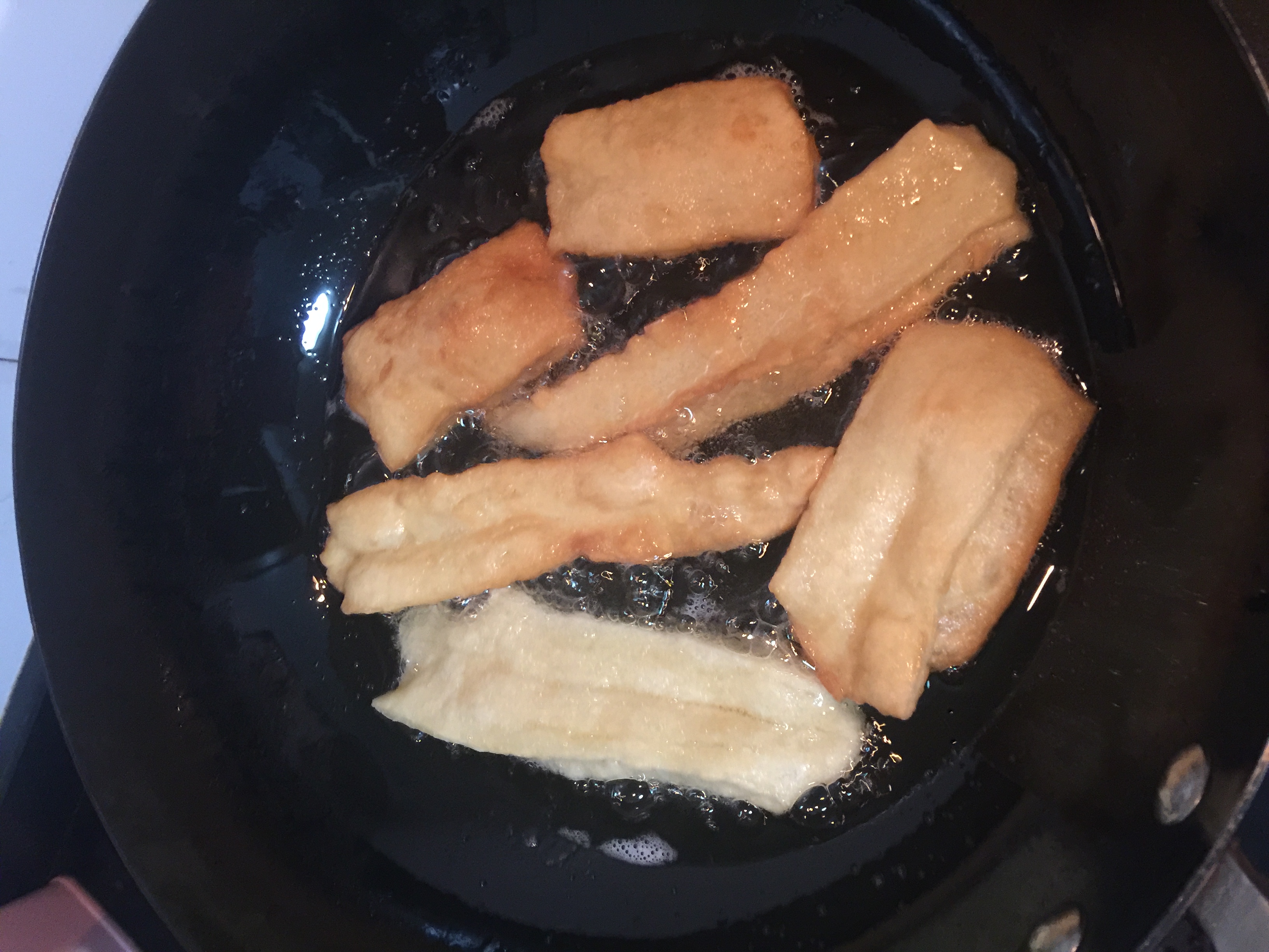 第一次做油条需要注意什么,第一次做油条居然还成功了