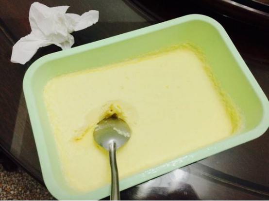 软冰淇淋粉做冰淇淋不用冰淇淋机,自制冰淇淋实现冰淇淋自由